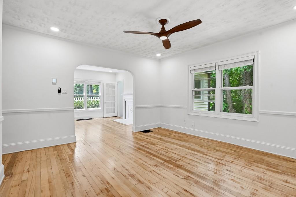 138 Mt Paran Road Northeast Atlanta, GA 30342 - Photo 4 of 23