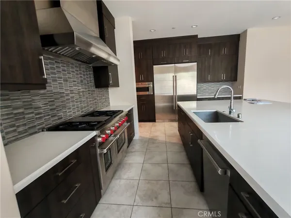 $11,000 | 55 Thrasher, Irvine, CA 92618