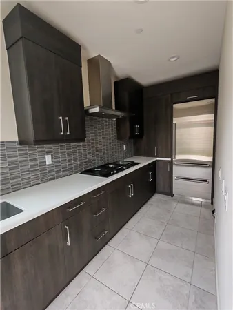 $11,000 | 55 Thrasher, Irvine, CA 92618