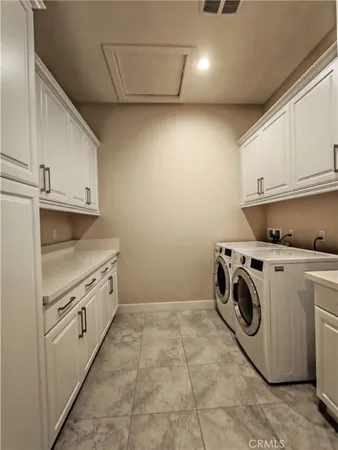 $11,000 | 55 Thrasher, Irvine, CA 92618