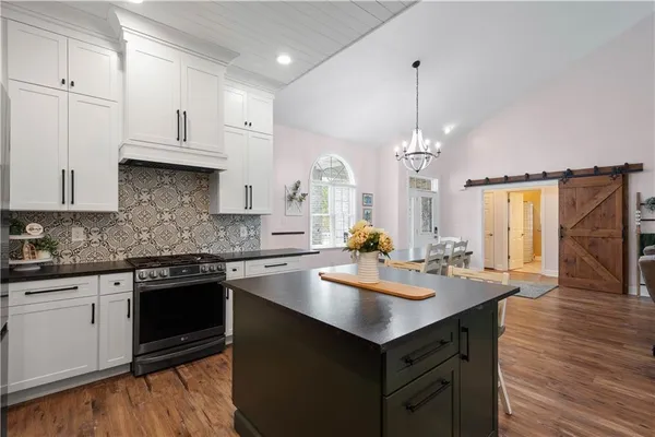 $499,900 | 1045 Maplewood Drive, Canonsburg, PA 15317