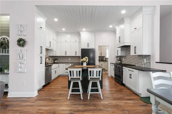 $499,900 | 1045 Maplewood Drive, Canonsburg, PA 15317