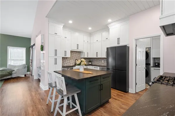 $499,900 | 1045 Maplewood Drive, Canonsburg, PA 15317