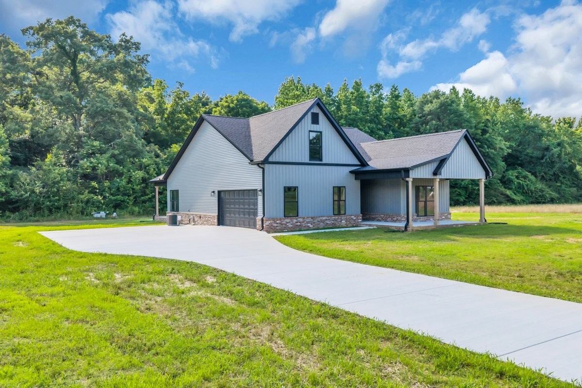 2728 Bains Road Hillsboro, TN 37342 - Photo 1 of 50