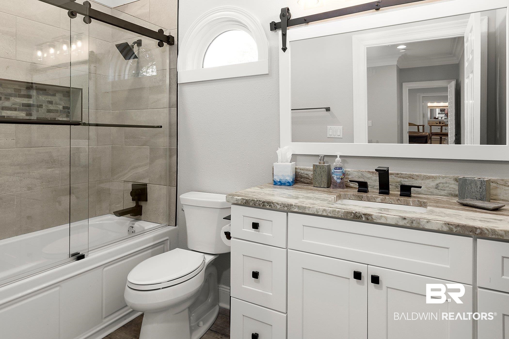 5409 Magnolia Circle Orange Beach, AL 36561 - Photo 40 of 49 Guest Bathroom