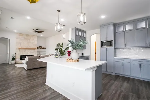 $540,000 | 1006 Johnson Trail, Bells, TX 75414