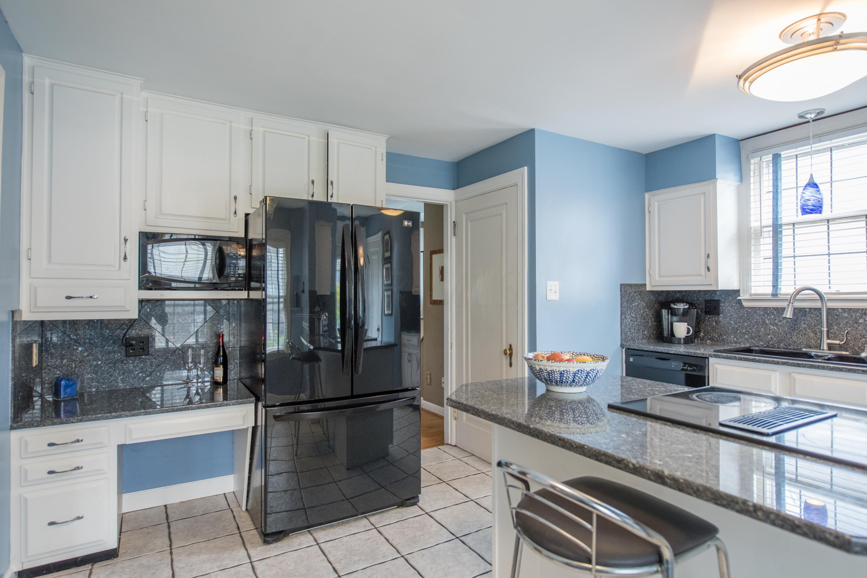 779 South Remington Road Columbus, OH 43209 - Photo 18 of 38