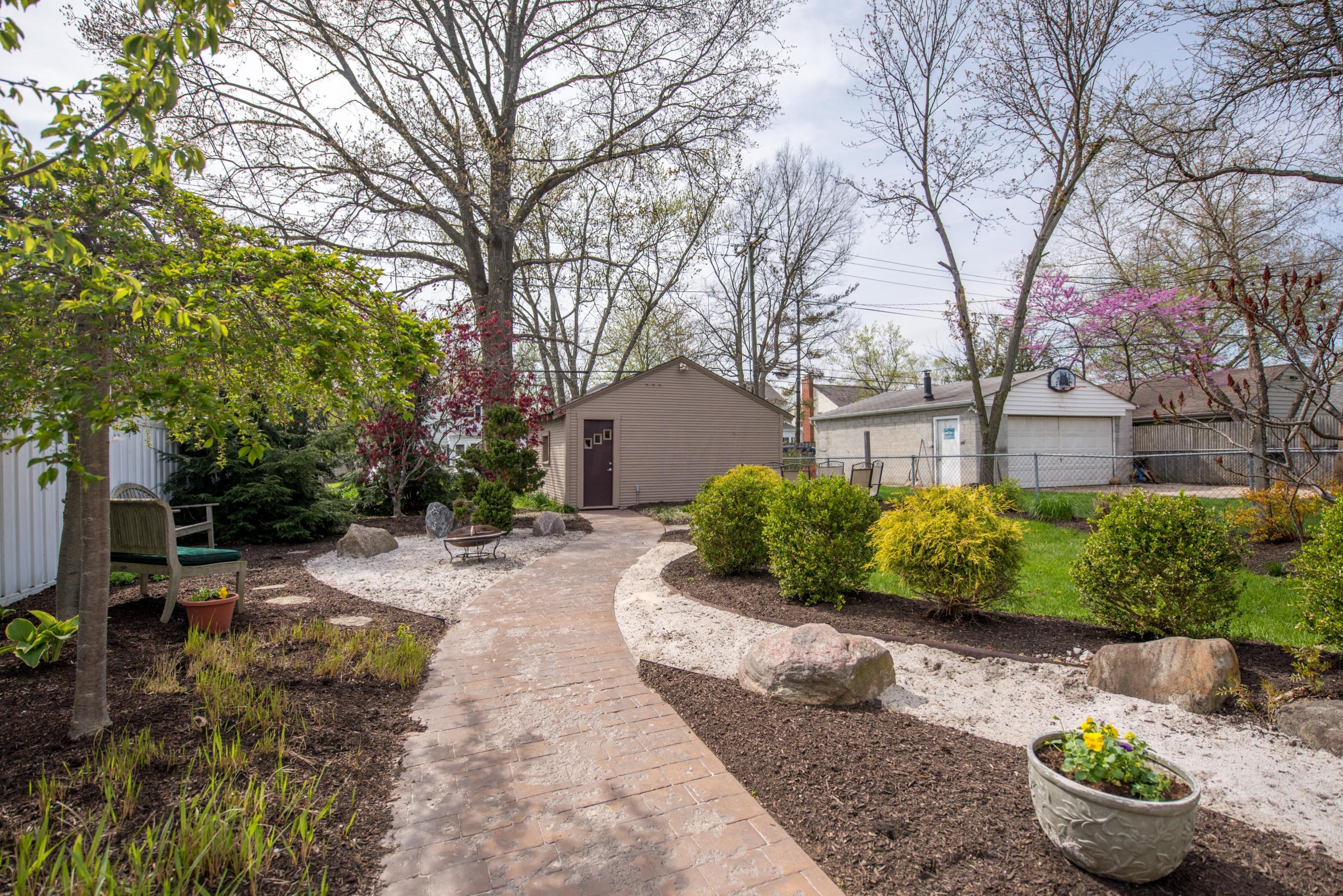779 South Remington Road Columbus, OH 43209 - Photo 35 of 38