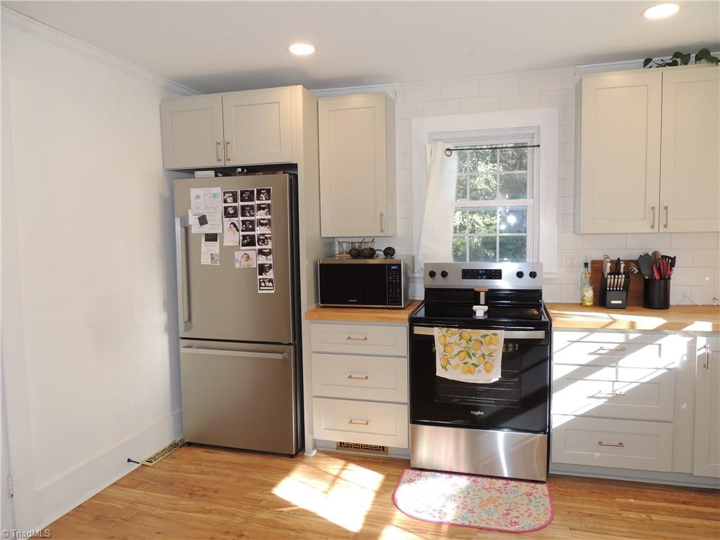 701 East Lexington Road Mocksville, NC 27028 - Photo 3 of 49