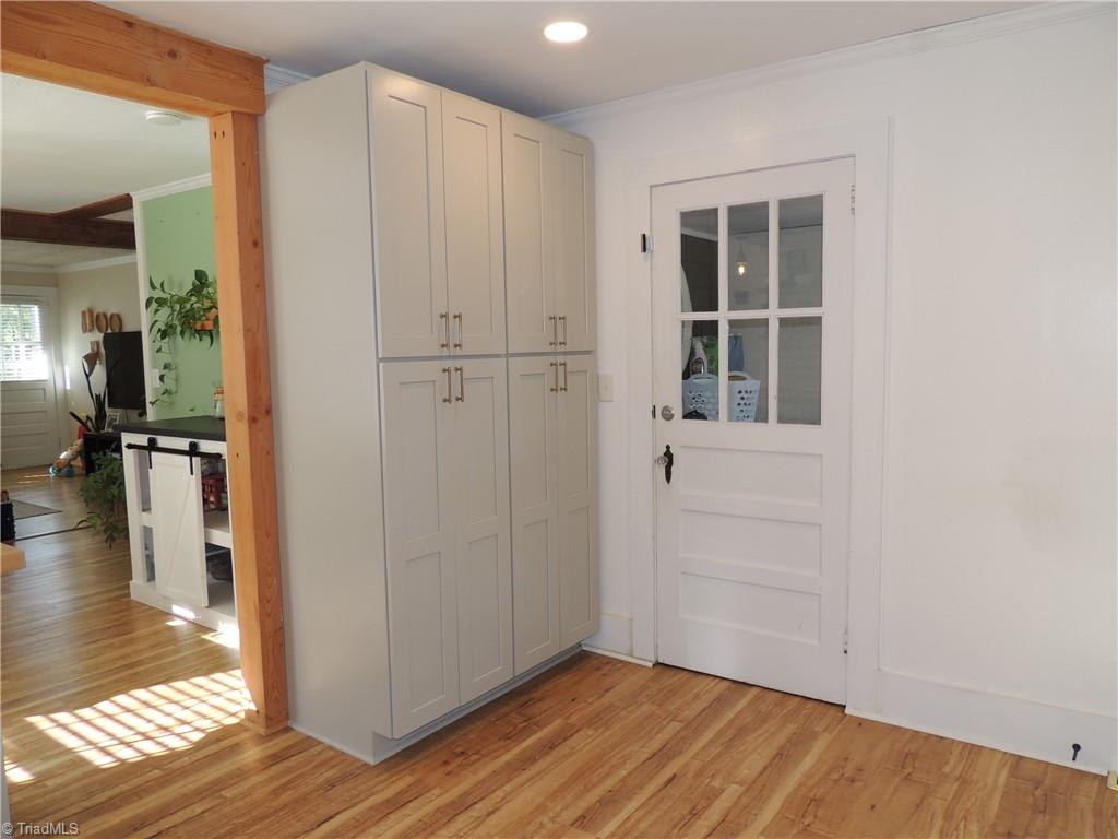 701 East Lexington Road Mocksville, NC 27028 - Photo 5 of 49