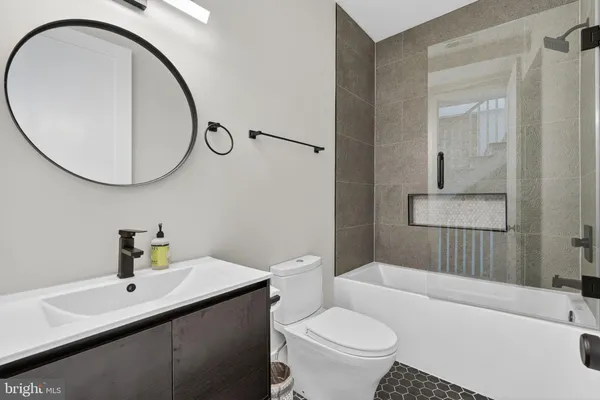 $8,000 | 32 Adams Street Northwest, Washington, DC 20001