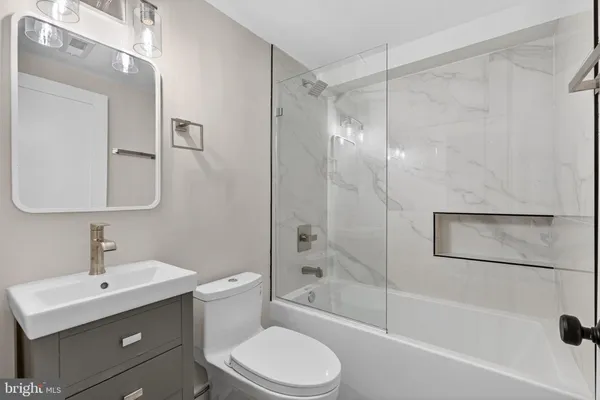 $8,000 | 32 Adams Street Northwest, Washington, DC 20001