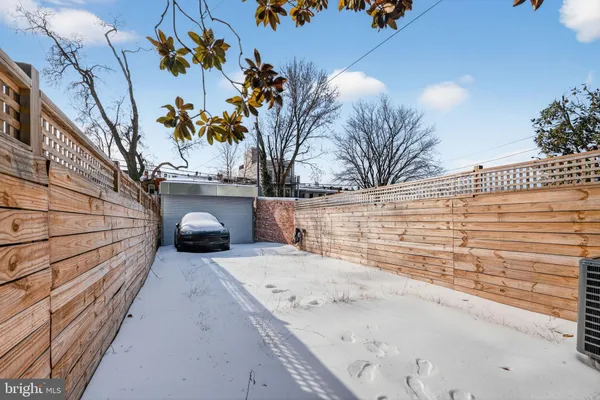 $8,000 | 32 Adams Street Northwest, Washington, DC 20001