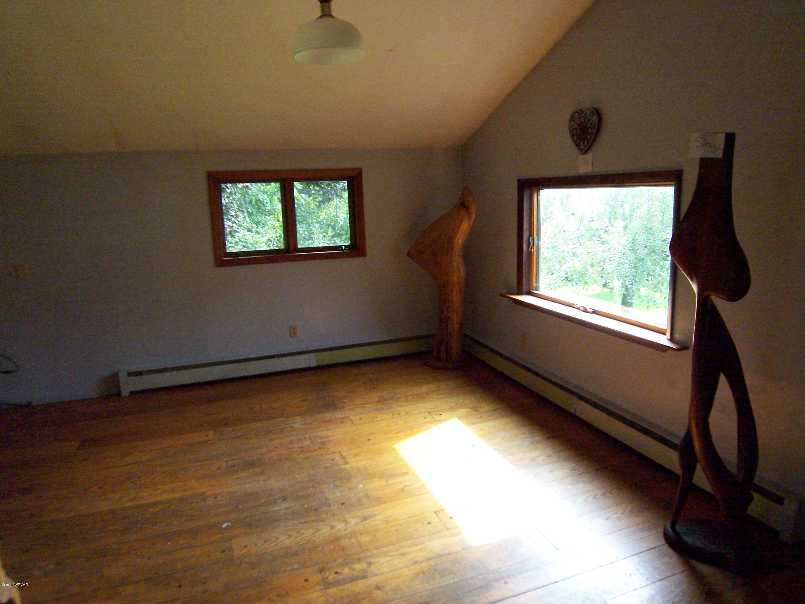 43 Duck Run Road Mill Hall, PA 17751 - Photo 6 of 52 dining room