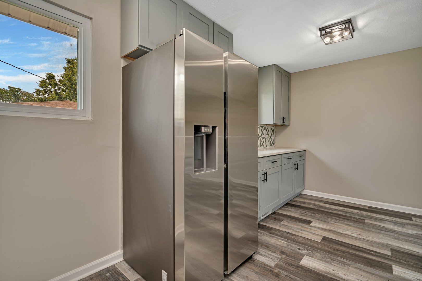 144 Queenswood Road Bolingbrook, IL 60440 - Photo 8 of 15 a bathroom with a shower and a sink