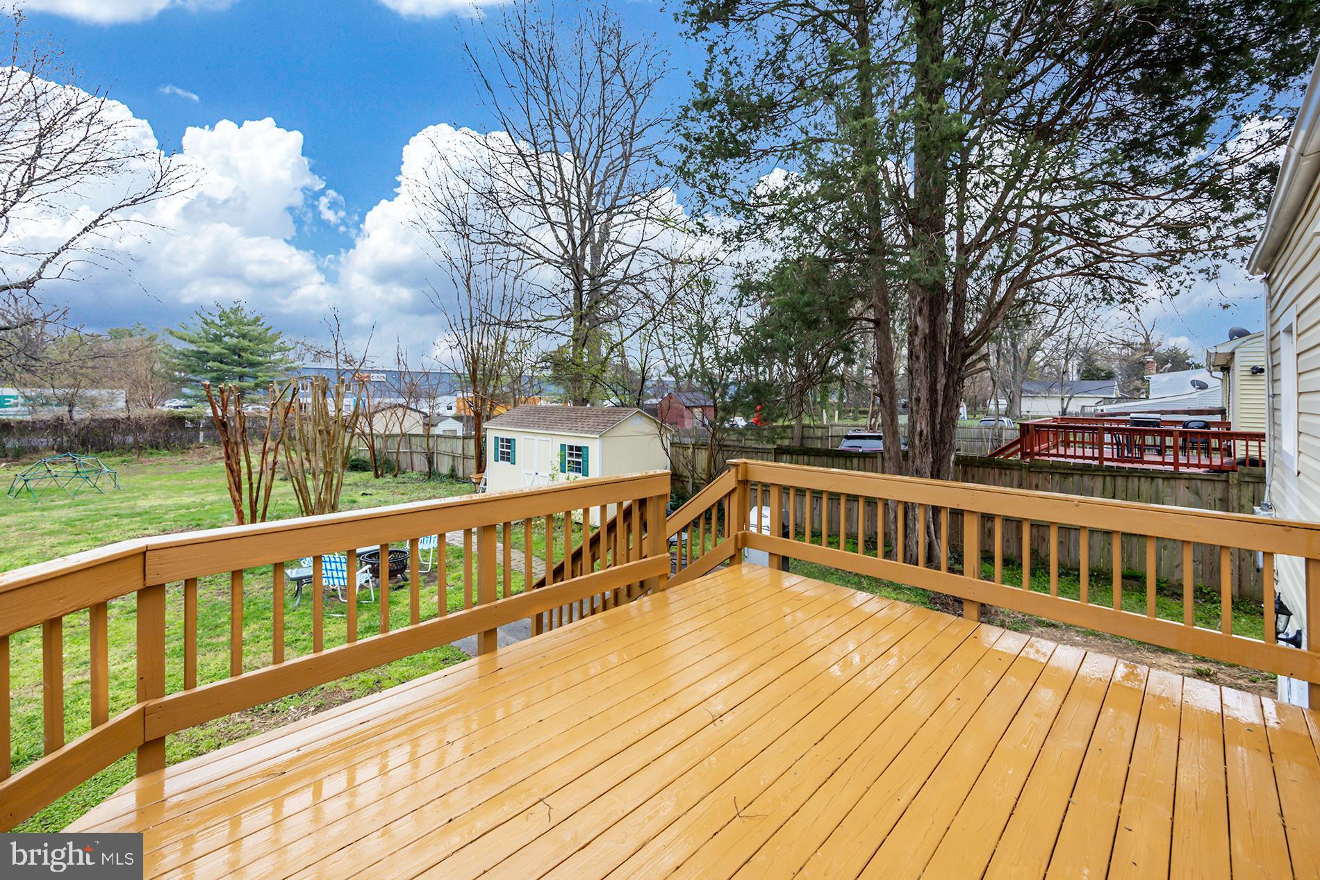 15211 Michigan Rd. Woodbridge, VA 22191 - Photo 18 of 38 Walk out from the kitchen to the deck.