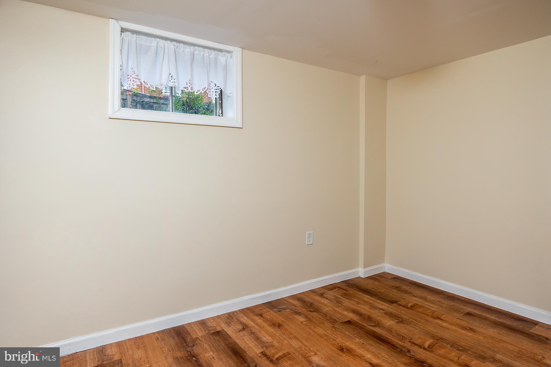 15211 Michigan Rd. Woodbridge, VA 22191 - Photo 30 of 38 Bonus room/den in basement