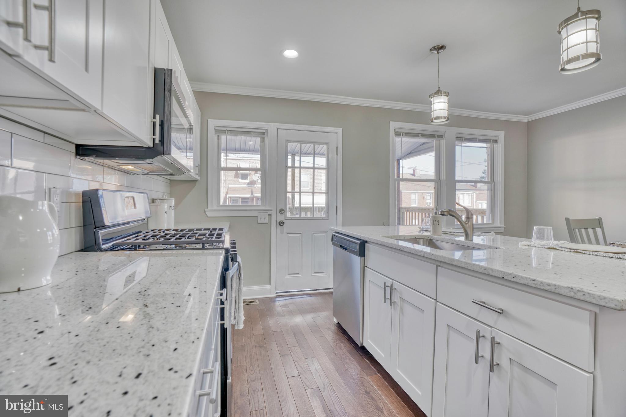 4018 Granite Road Baltimore, MD 21206 - Photo 17 of 54 Kitchen