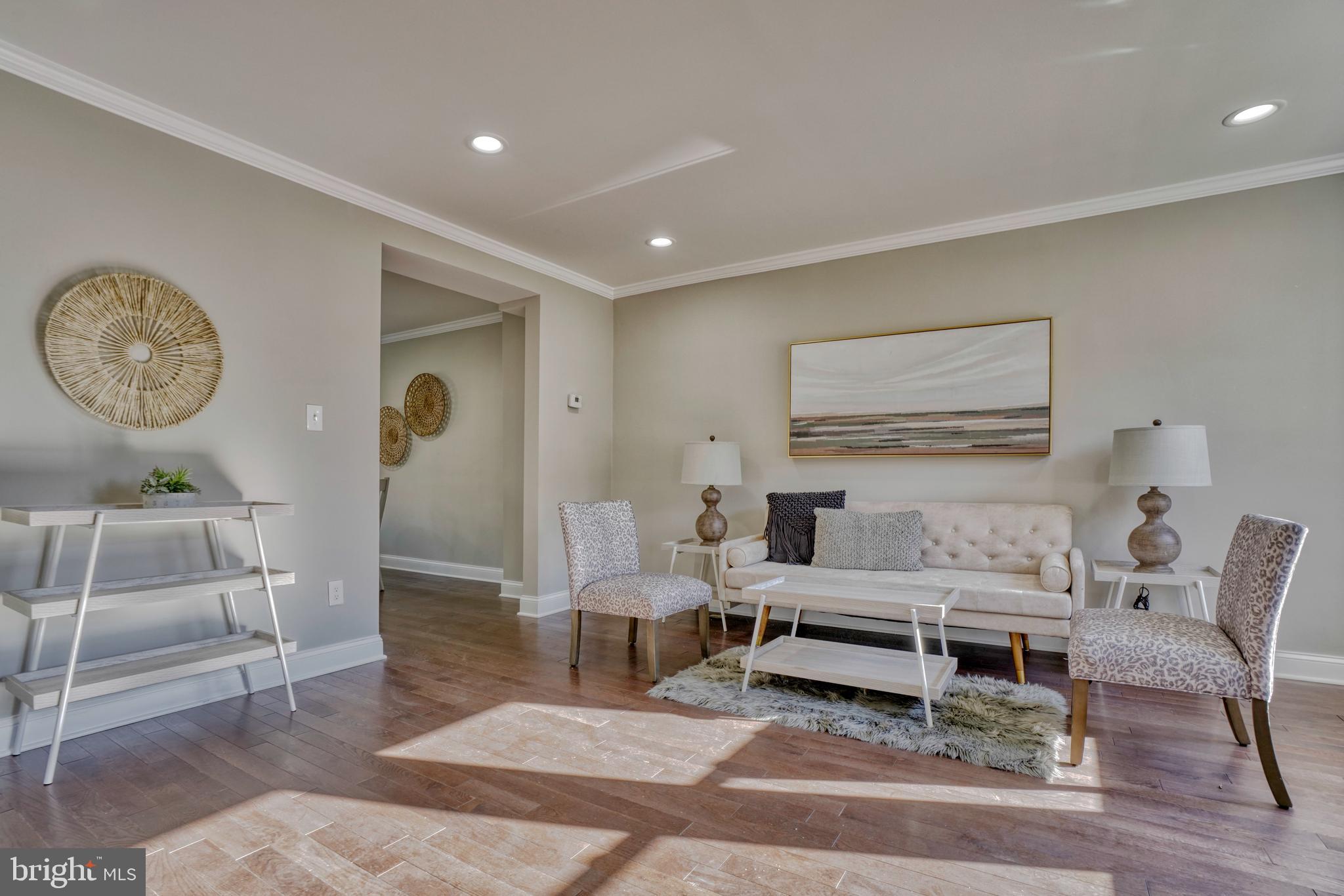 4018 Granite Road Baltimore, MD 21206 - Photo 4 of 54 Living room