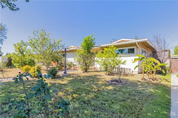 $799,000 | 20309 Roscoe Boulevard, Winnetka, CA 91306