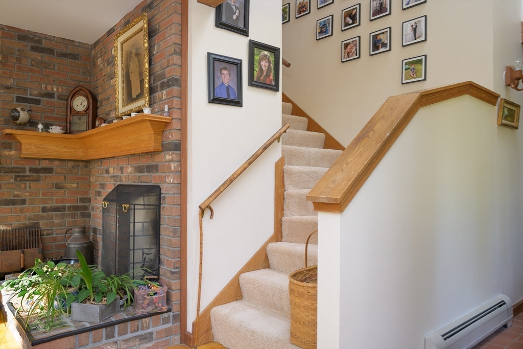 8 Kingman Road Amherst, MA 01002 - Photo 19 of 32 Gallery Image 19