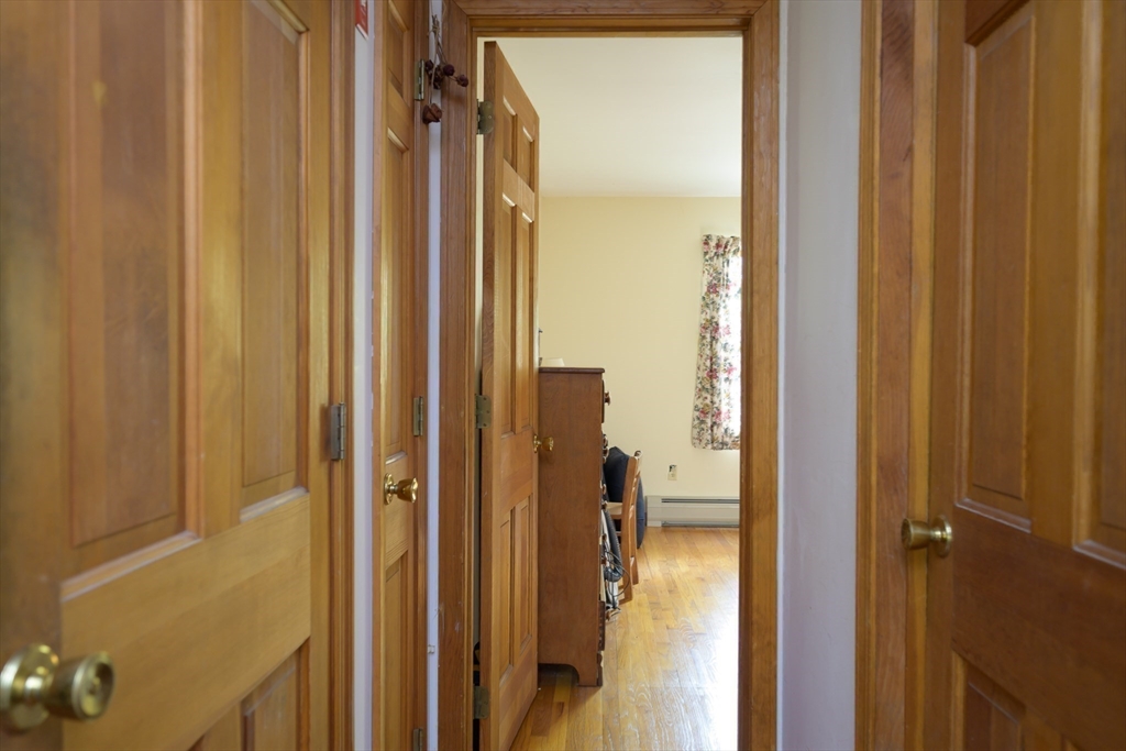 8 Kingman Road Amherst, MA 01002 - Photo 23 of 32 Gallery Image 23