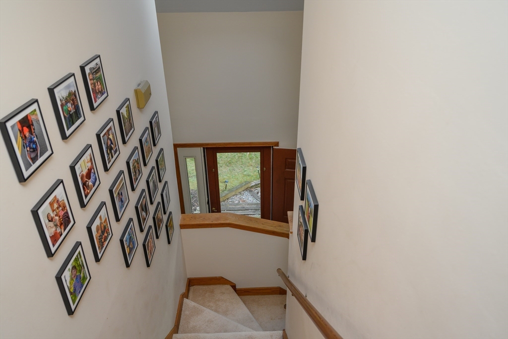 8 Kingman Road Amherst, MA 01002 - Photo 27 of 32 Gallery Image 27