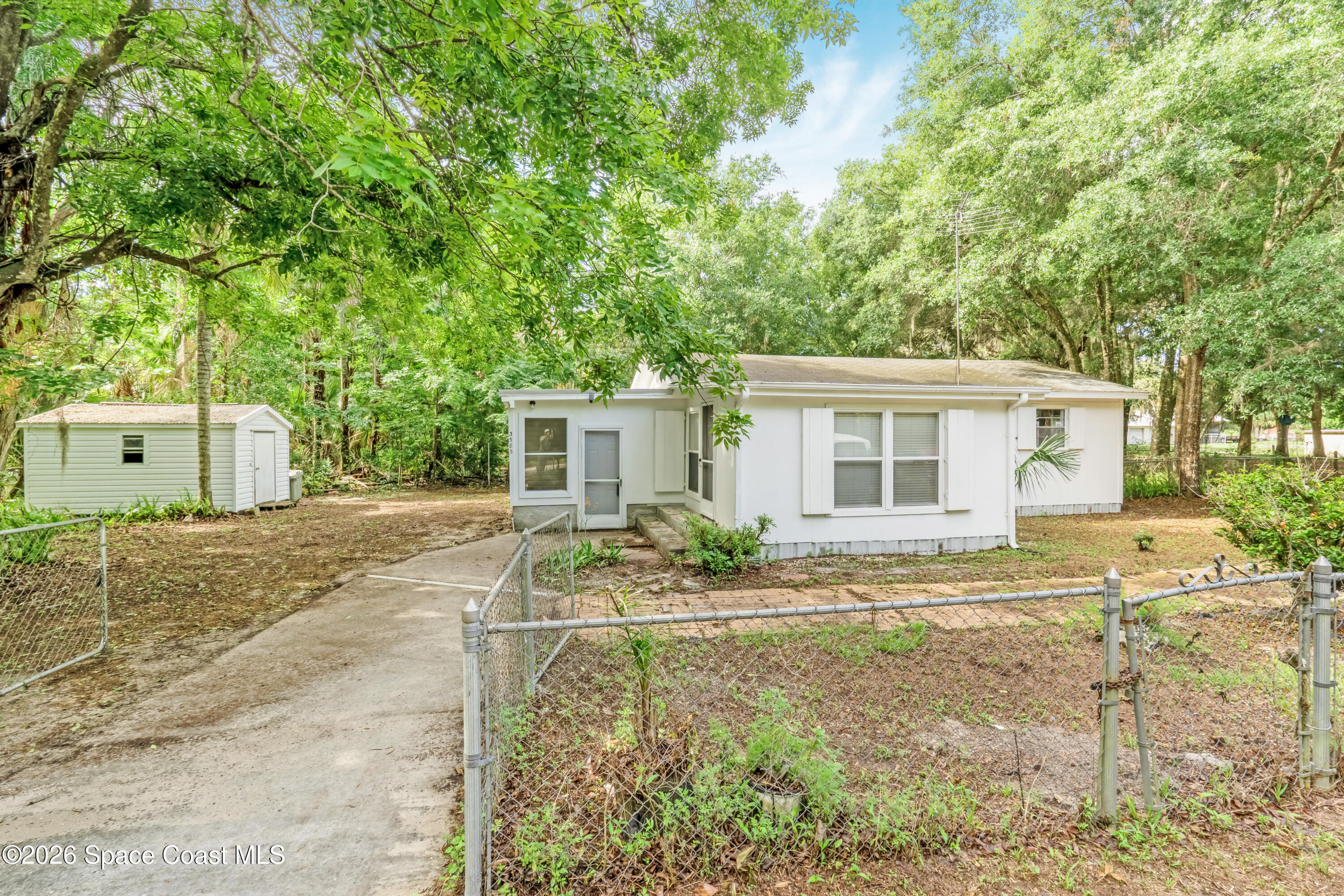 3585 Aurantia Road Mims, FL 32754 - Photo 30 of 32 DSC09130-HDR