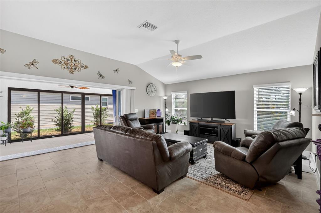1125 Maynard Path The Villages, FL 32163 - Photo 17 of 51