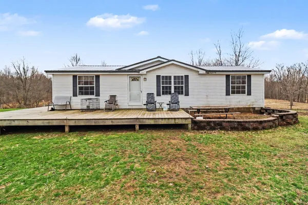 $295,900 | 1723 West Warren Road, Shelby, MI 49455