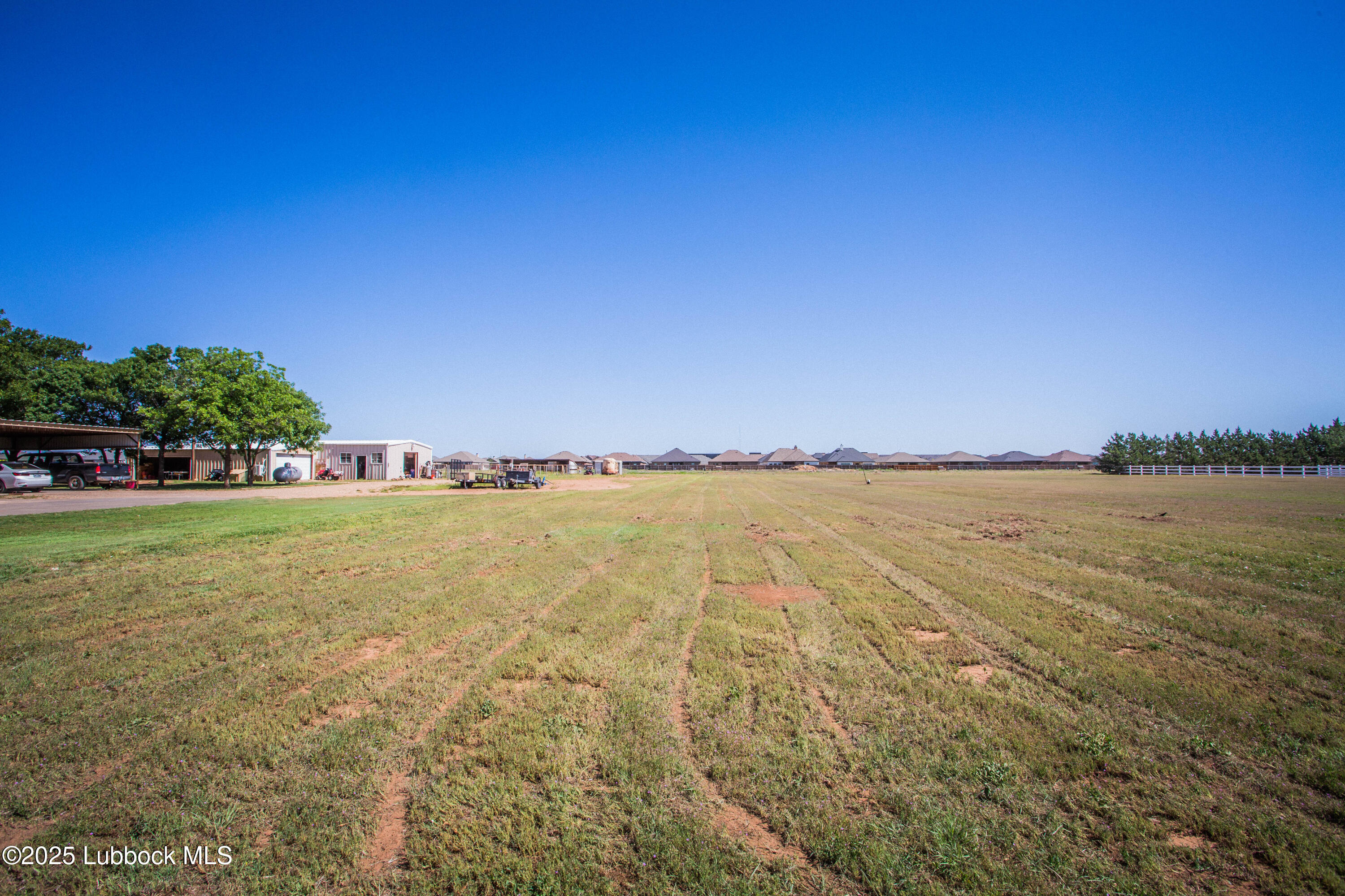 140th Street Lubbock, TX 79423 - Photo 4 of 6 a view of an ocean
