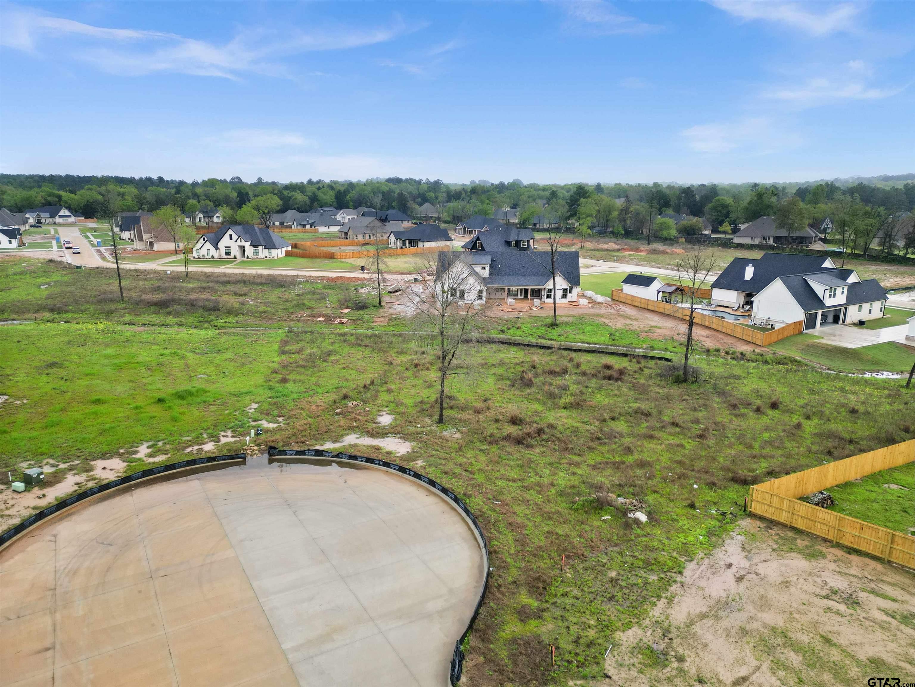 12015 Cedar Circle Flint, TX 75762 - Photo 6 of 14 a view of a swimming pool and a mountain view