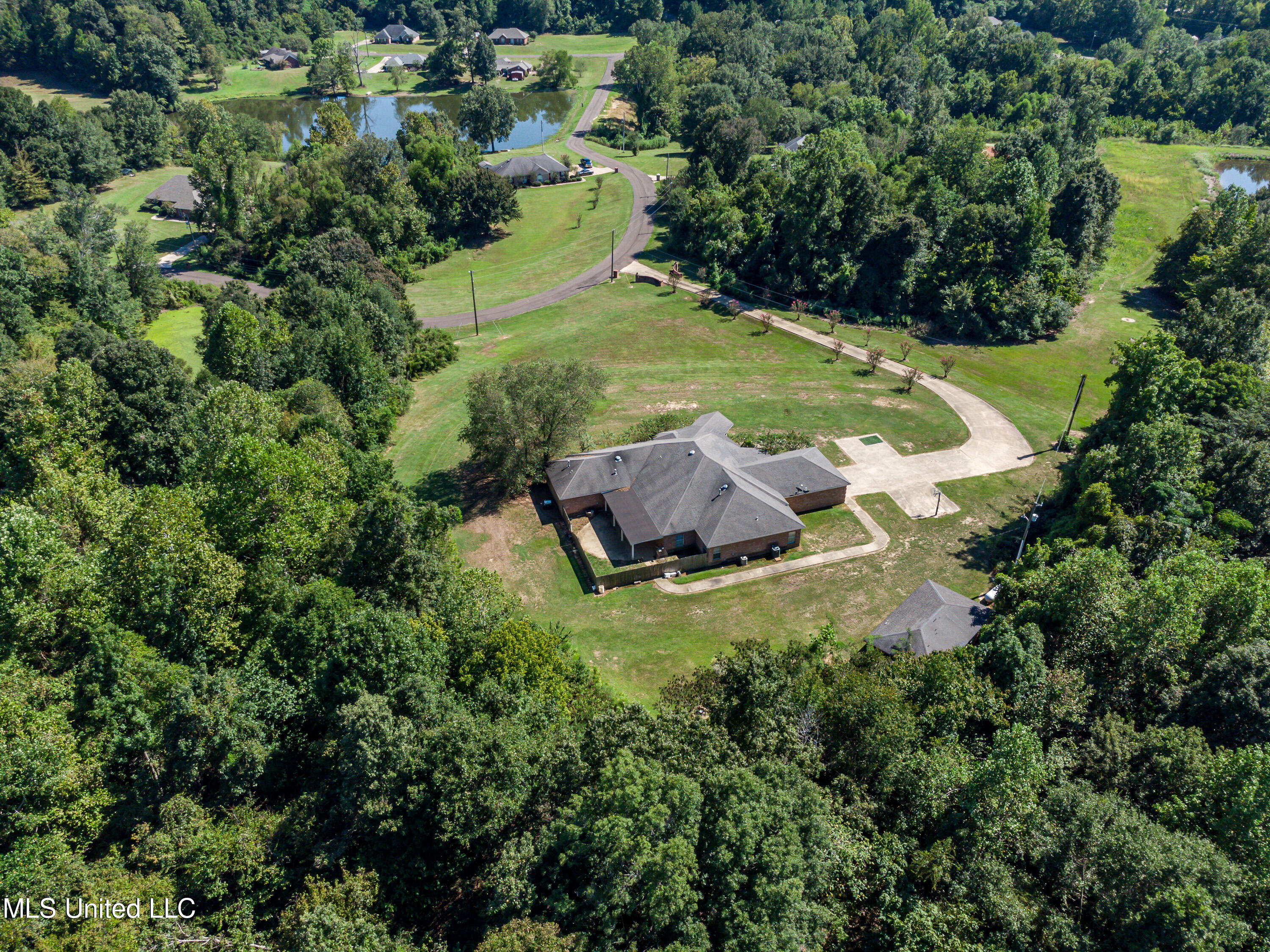 191 Springridge Place Yazoo City, MS 39194 - Photo 52 of 56 191 Springridge Pl drone-12