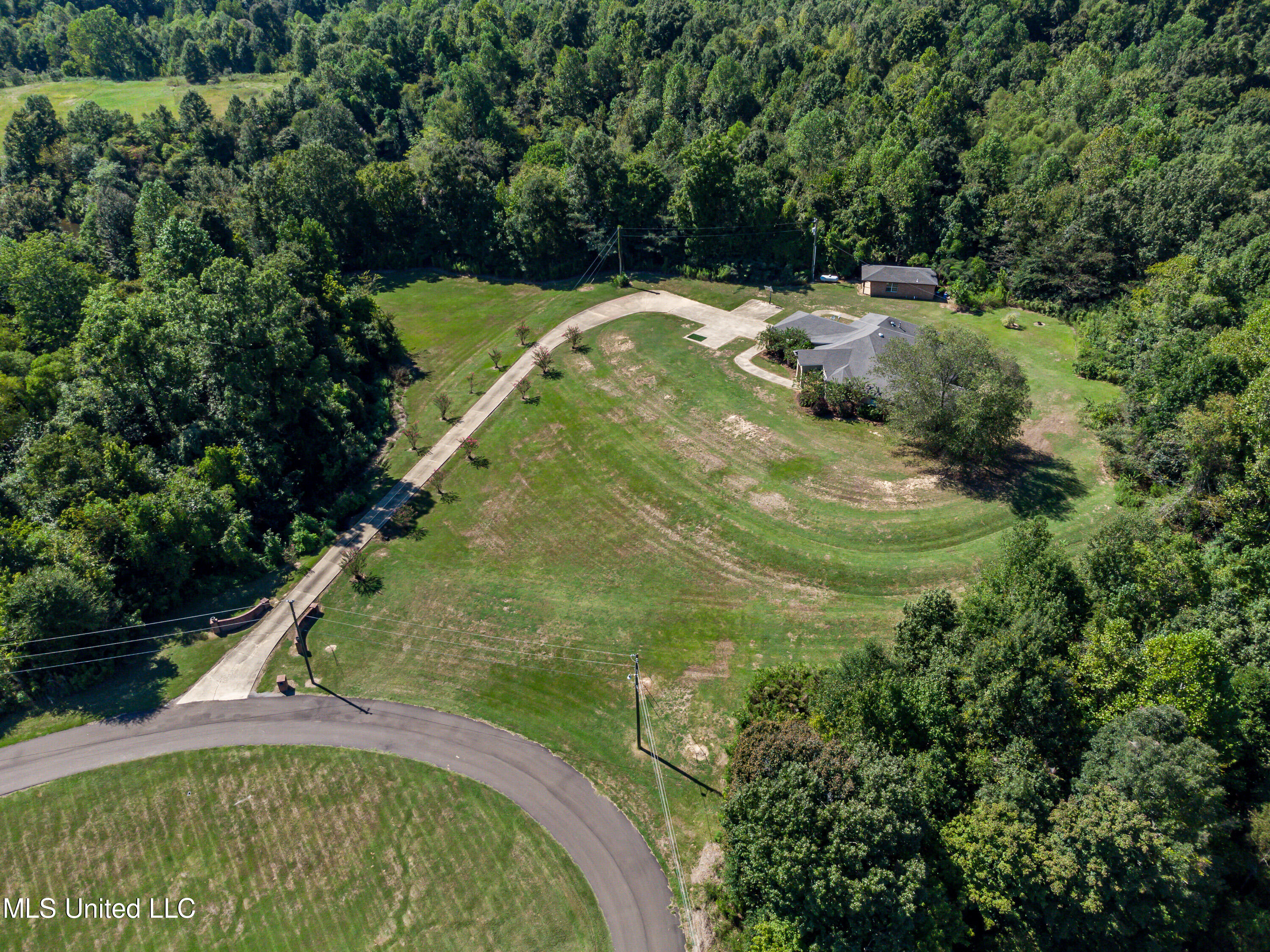 191 Springridge Place Yazoo City, MS 39194 - Photo 54 of 56 191 Springridge Pl drone-6