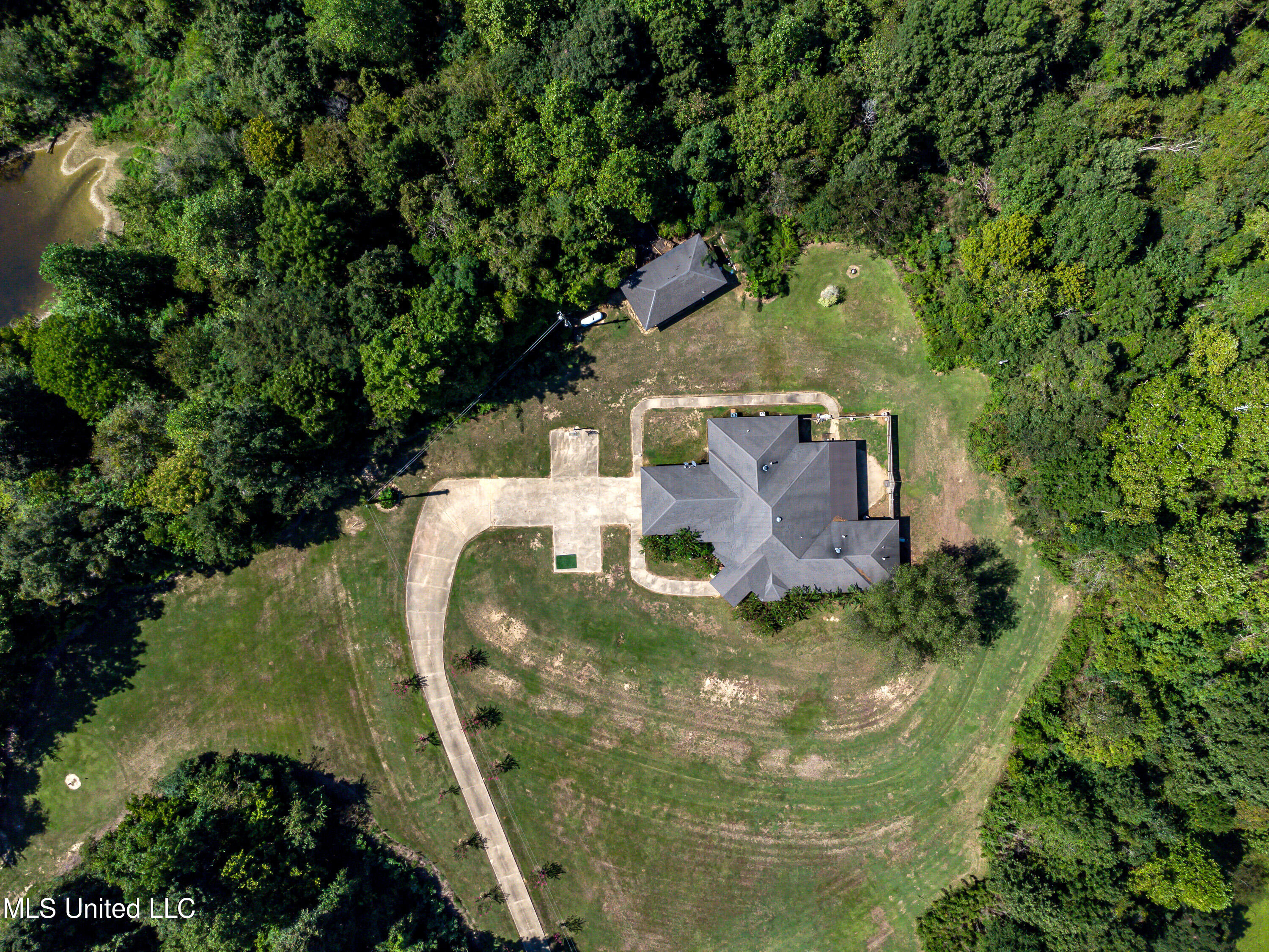 191 Springridge Place Yazoo City, MS 39194 - Photo 55 of 56 191 Springridge Pl drone-22