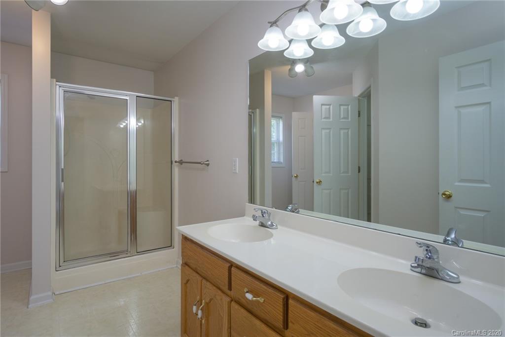334 Quinn Road Clover, SC 29710 - Photo 21 of 34 Gallery Image 21