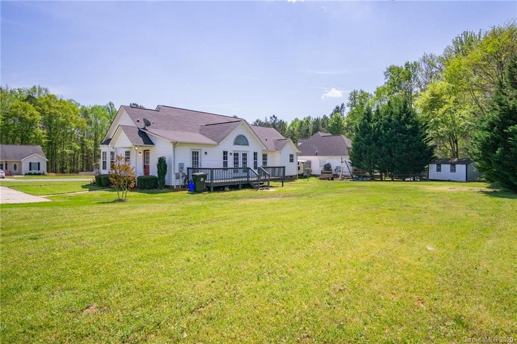 334 Quinn Road Clover, SC 29710 - Photo 28 of 34 Gallery Image 28
