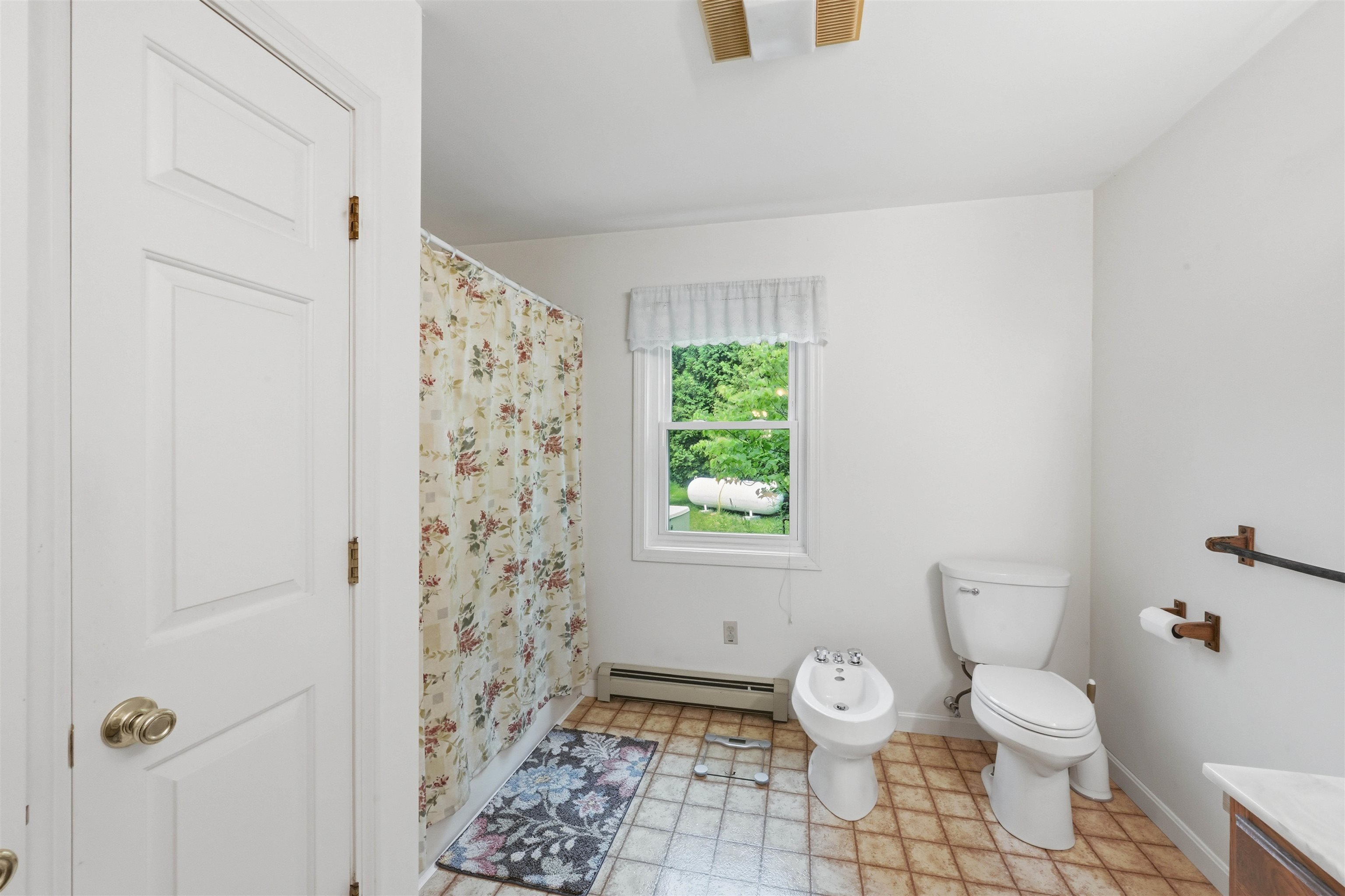 344 Vt Rt 15 Cambridge, VT 05444 - Photo 23 of 52