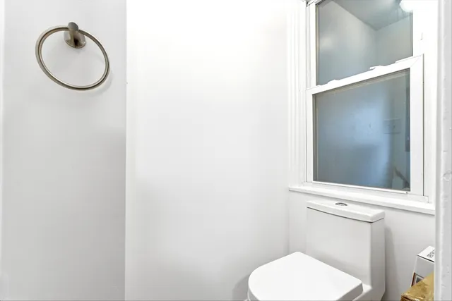 $2,400 | 41 Kent Street, Unit 1, Quincy, MA 02169