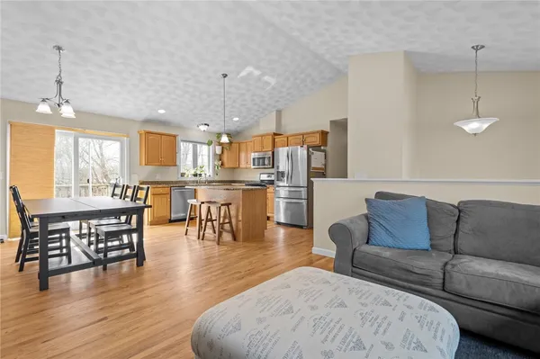 $519,900 | 86 Bethel Street, Warwick, RI 02889