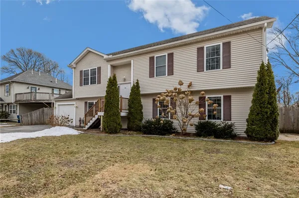 $519,900 | 86 Bethel Street, Warwick, RI 02889