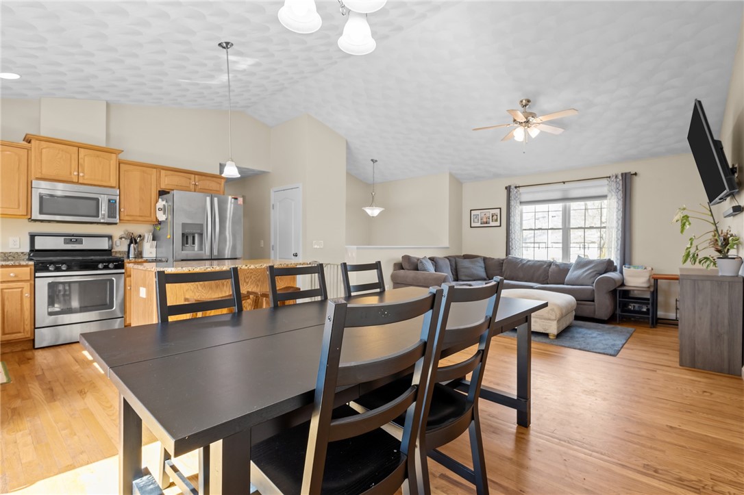 86 Bethel Street Warwick, RI 02889 - Photo 7 of 42