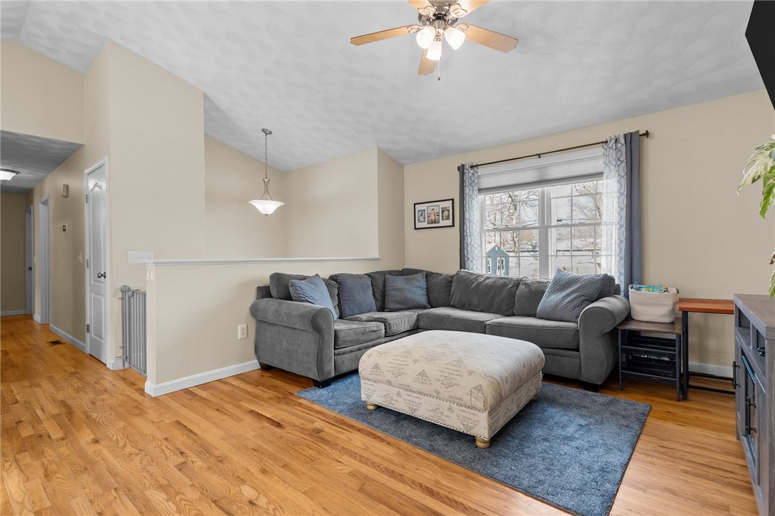 86 Bethel Street Warwick, RI 02889 - Photo 9 of 42