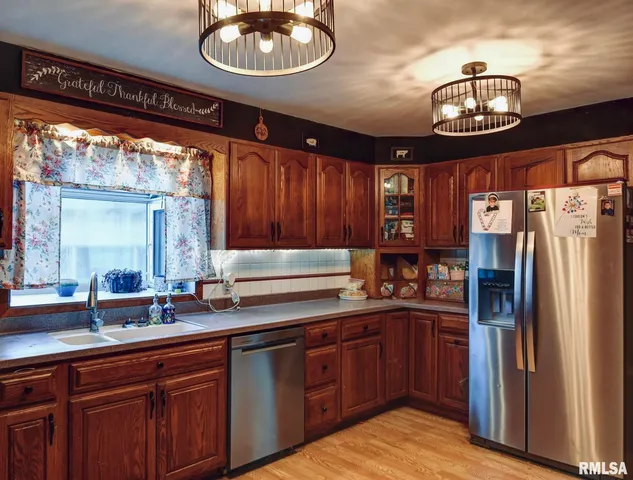 $158,000 | 720 North Lawn Avenue, Taylorville, IL 62568