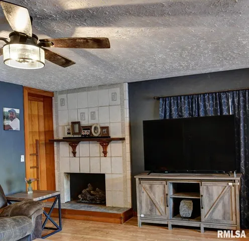 $158,000 | 720 North Lawn Avenue, Taylorville, IL 62568