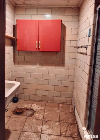 $158,000 | 720 North Lawn Avenue, Taylorville, IL 62568