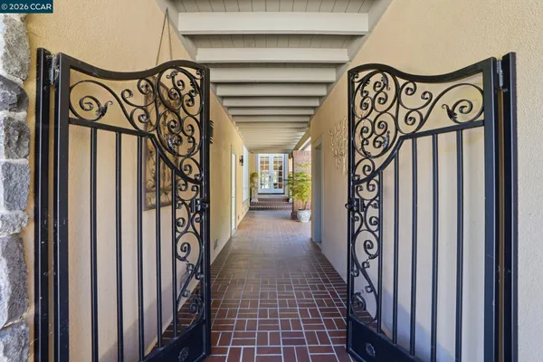 $2,995,000 | 45 Merrill Circle North, Moraga, CA 94556