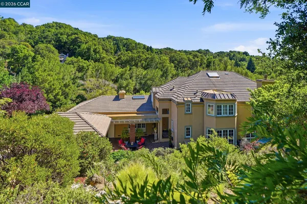 $2,995,000 | 45 Merrill Circle North, Moraga, CA 94556