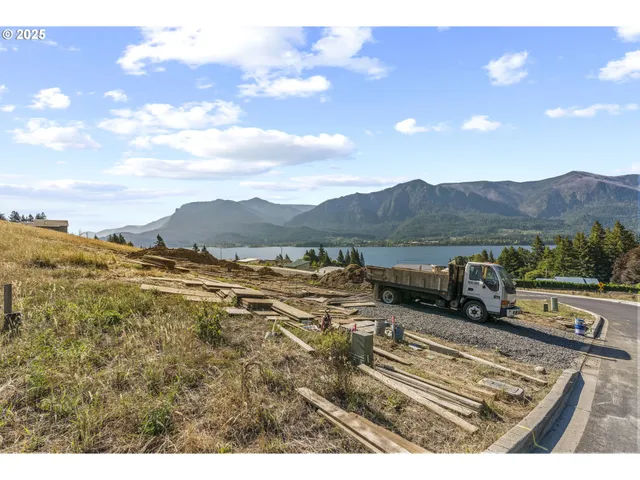 $745,000 | 344 Lutheran Church Road, Stevenson, WA 98648