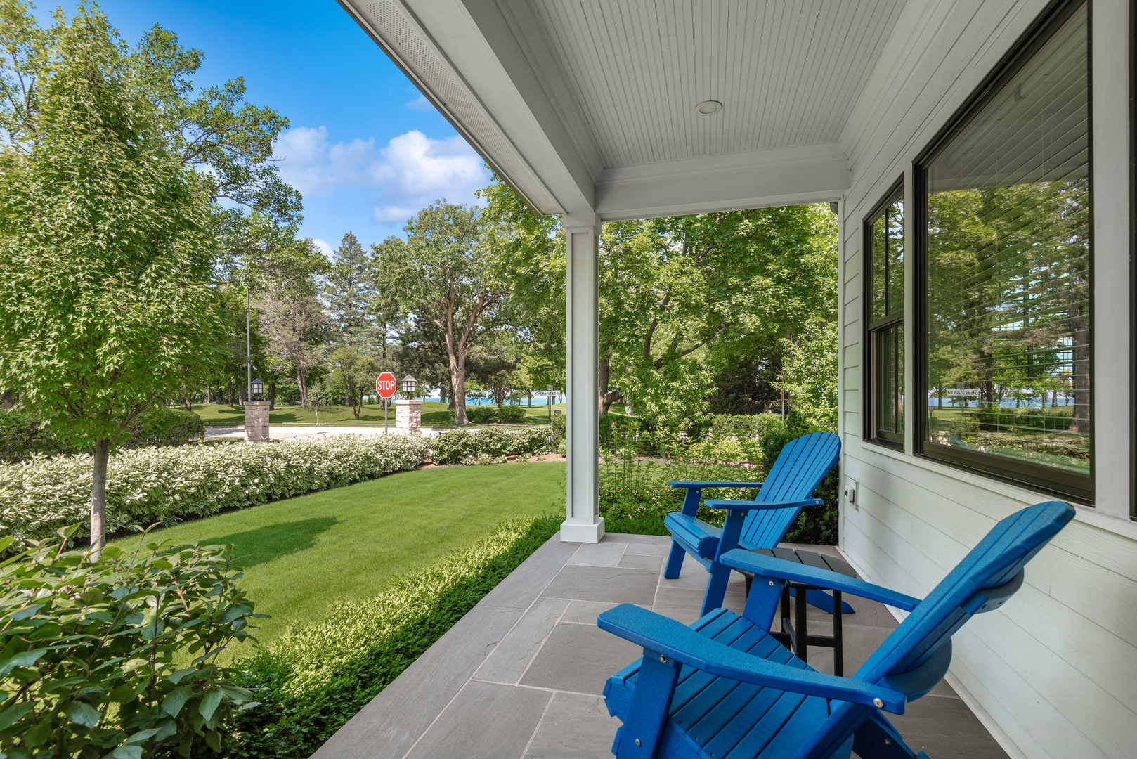 209 Fuller Lane Winnetka, IL 60093 - Photo 5 of 9 a view of an outdoor sitting area